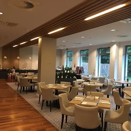 Przy Plazy - Darmowe Spa, Basen, Diune Колобжег
